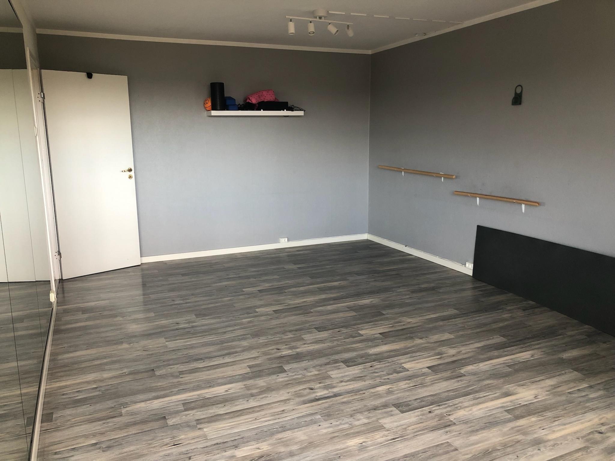 Stuen med dansesal vinkel b.